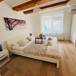 Levendula Apartmanhaz Διαμέρισμα