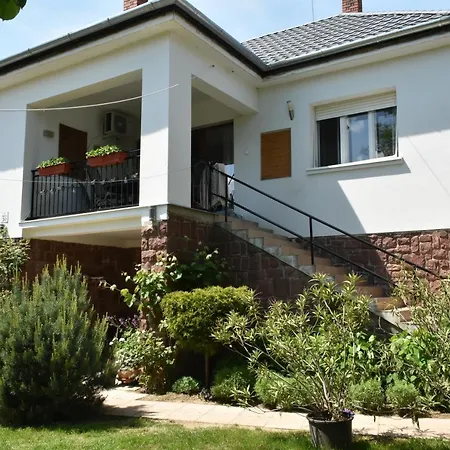 Levendula Apartamento Badacsonytomaj