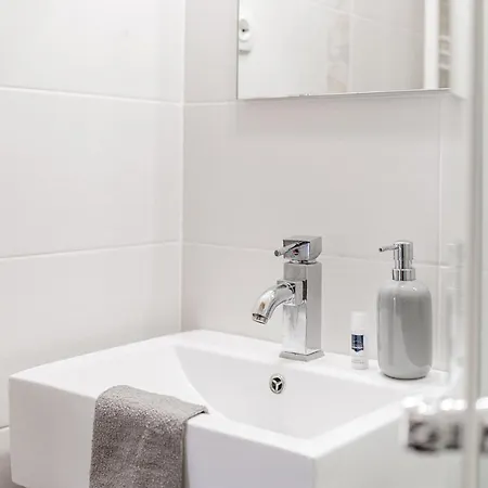 Levendula Apartman *